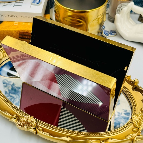 🆕 LULU GUINNESS 🧿 NWOT Olivia Multi 50:50 Stripe Lip Box Clutch Bag *FLAWED* - Picture 7 of 16